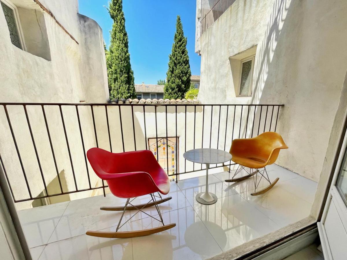 איל-סור-לה-סורג Palais Aoma, Hotel Particulier De Luxe En Provence מראה חיצוני תמונה