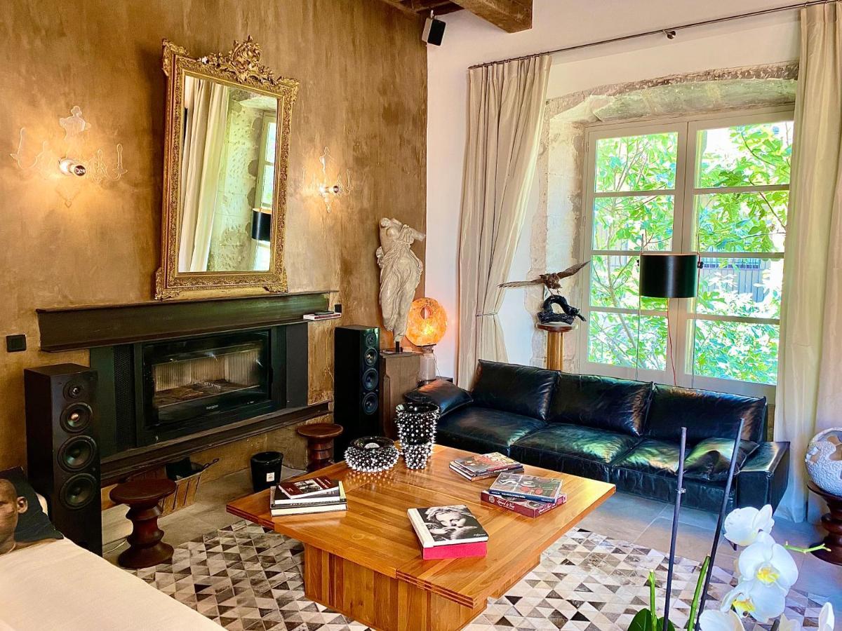איל-סור-לה-סורג Palais Aoma, Hotel Particulier De Luxe En Provence מראה חיצוני תמונה