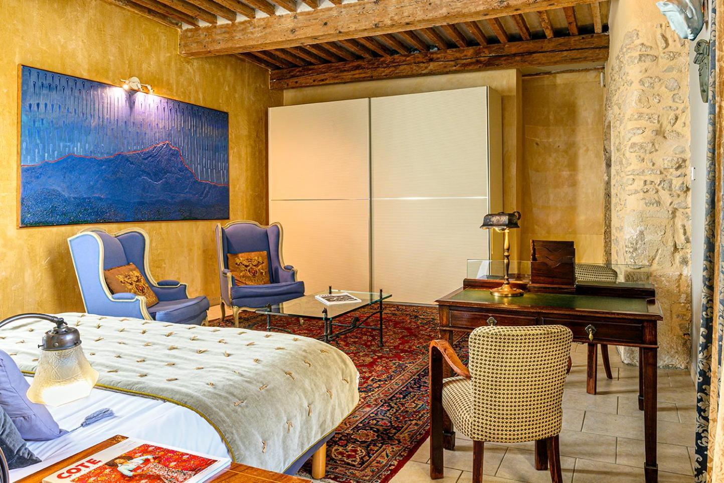 איל-סור-לה-סורג Palais Aoma, Hotel Particulier De Luxe En Provence מראה חיצוני תמונה